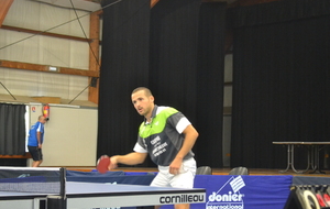 DES VISITEURS AU DESSUS