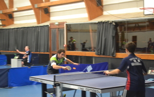 UNE RENCONTRE BIEN ACCROCHEE