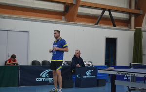 LA R2 RECHUTE DANS LE DERBY