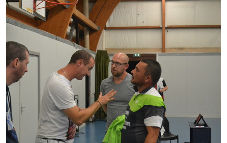 PAS DE VICTOIRES POUR LES DEPARTEMENTAUX