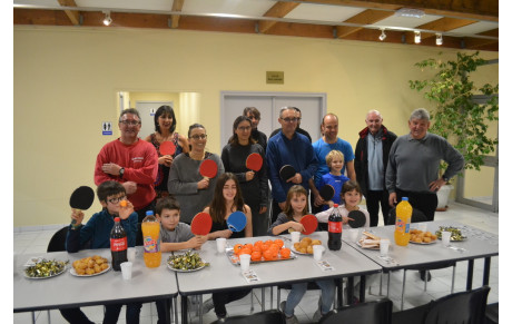 GOUTER DE NOEL CHEZ LES JEUNES